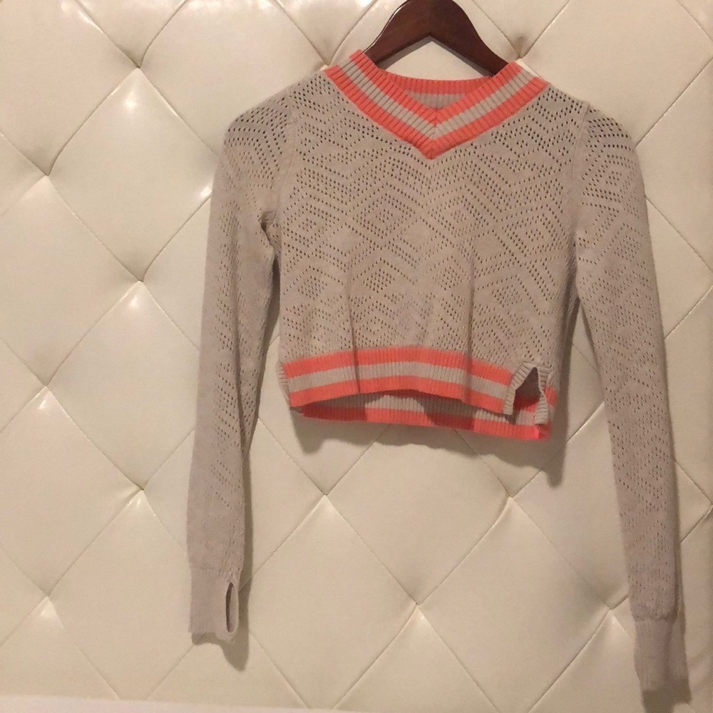 Long sleeved knitted shirt ivivva
